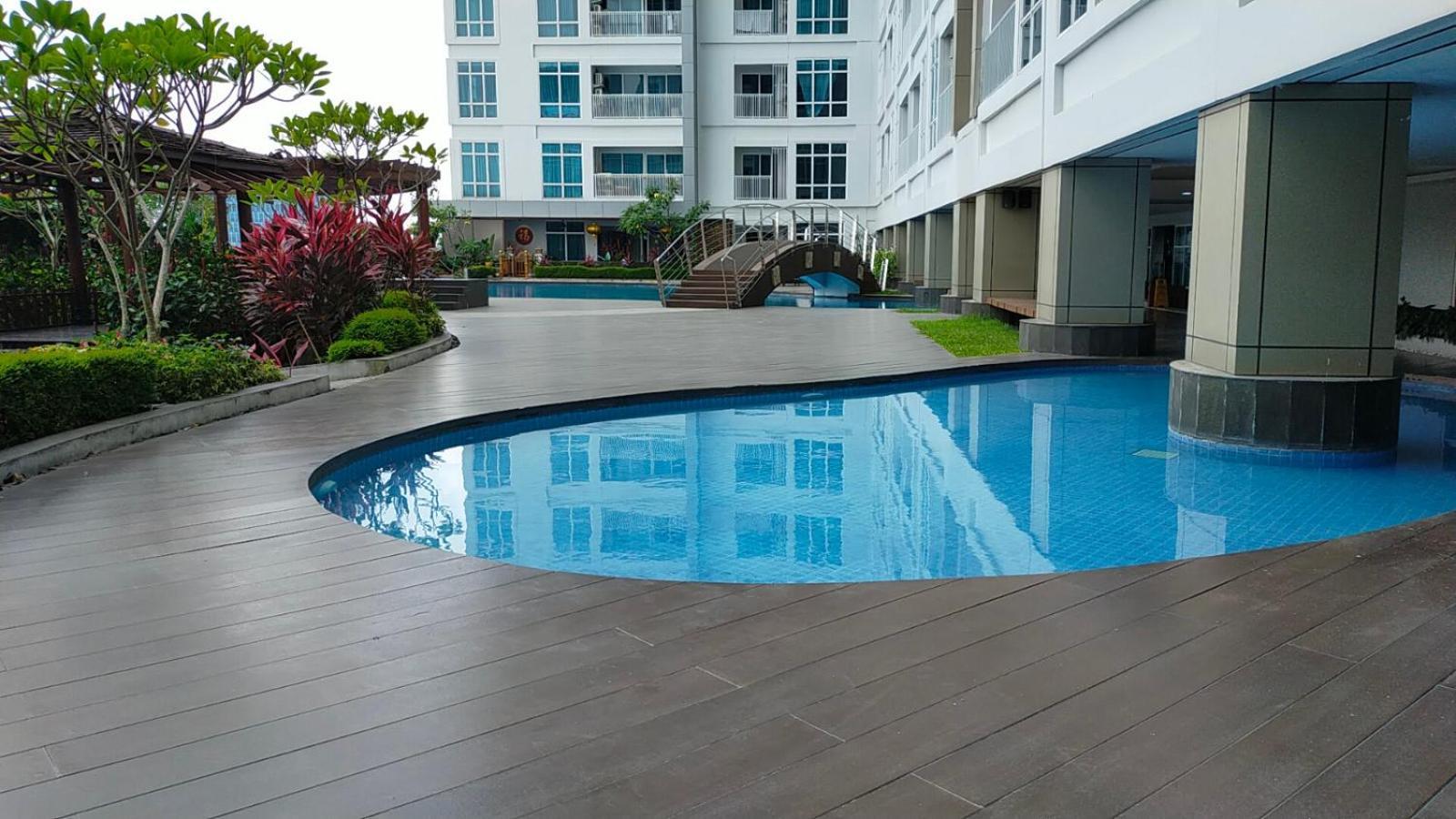 Reiz Condo 1 Bedroom Medan Exteriör bild